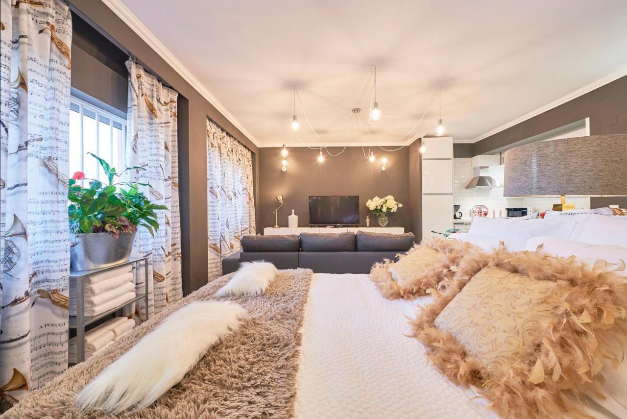 In Bed With Lisbon - Lux4You Taguspark Massama Exterior photo