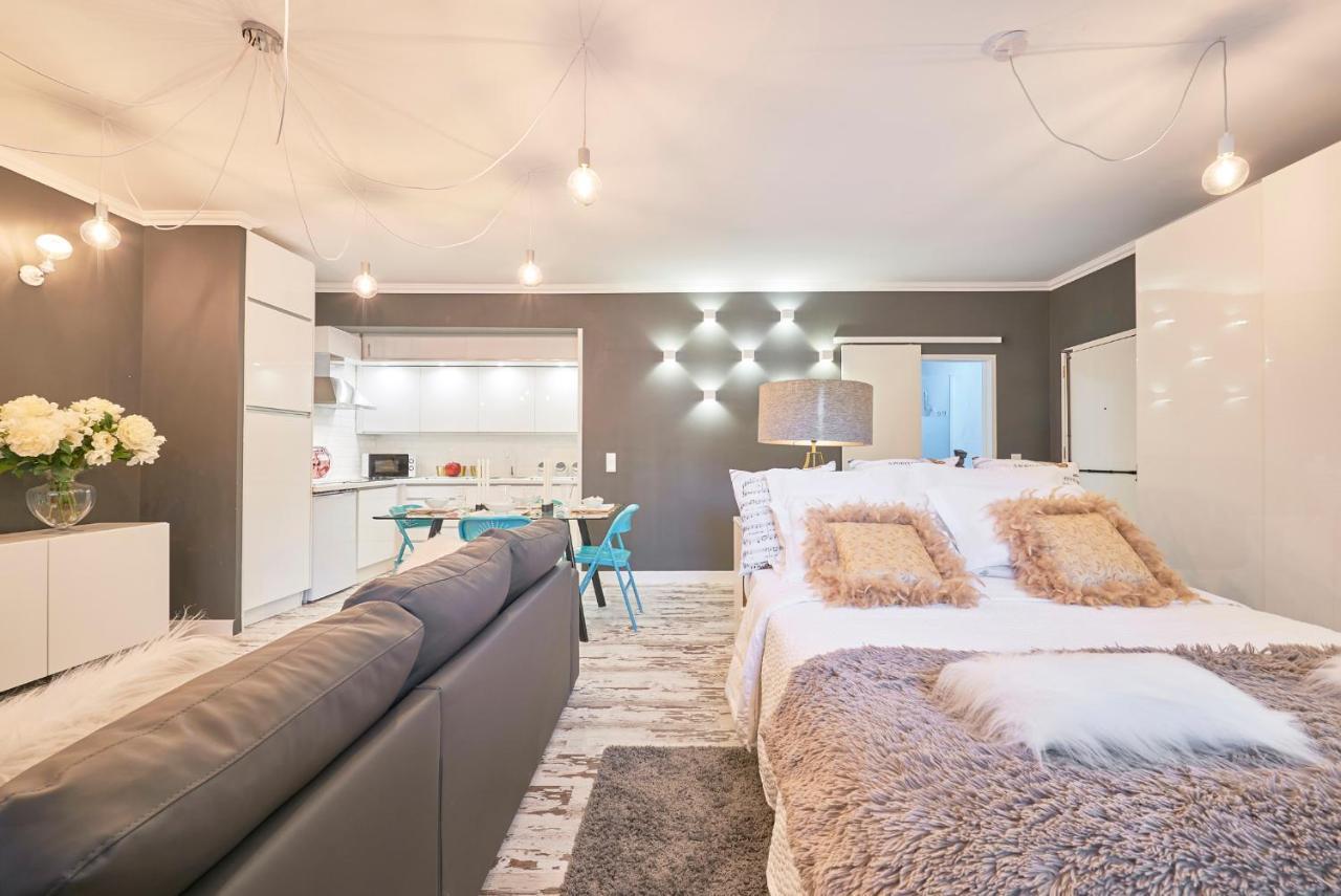 In Bed With Lisbon - Lux4You Taguspark Massama Exterior photo