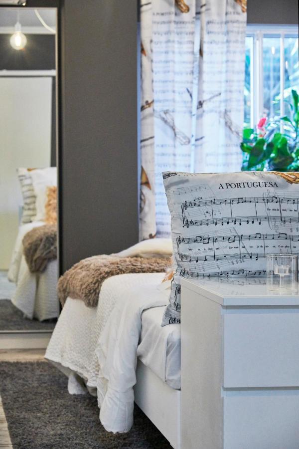 In Bed With Lisbon - Lux4You Taguspark Massama Exterior photo